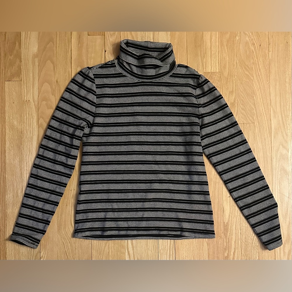 Dylan Black & White Striped Turtleneck Top, Women’s Size Large